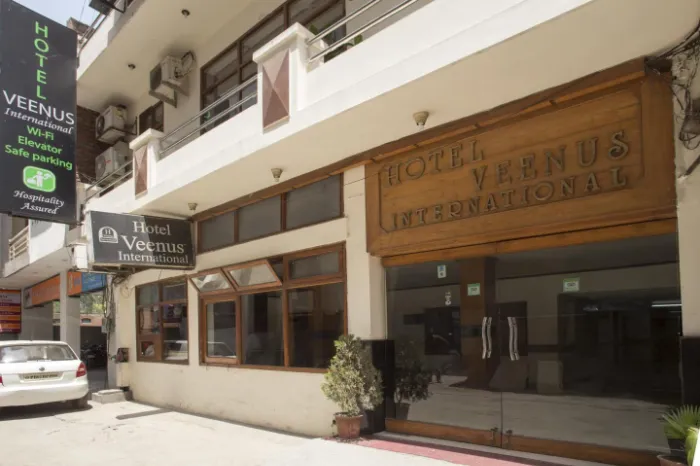 Hotel Veenus International